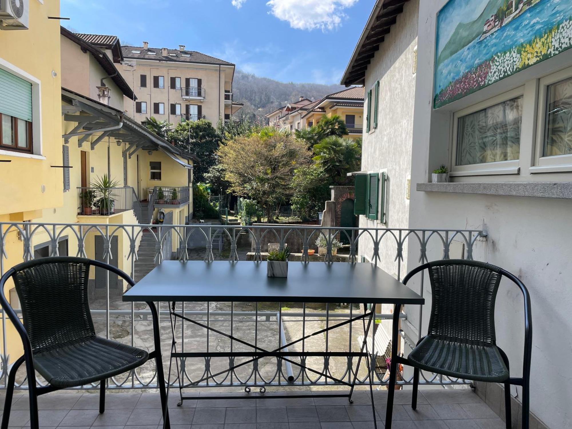 Da Meggy Apartment Stresa Ngoại thất bức ảnh